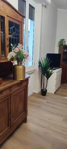 Apartamento 2 Bedroom Gem Near Milano Centrale Fast Wi Fi Kademy House