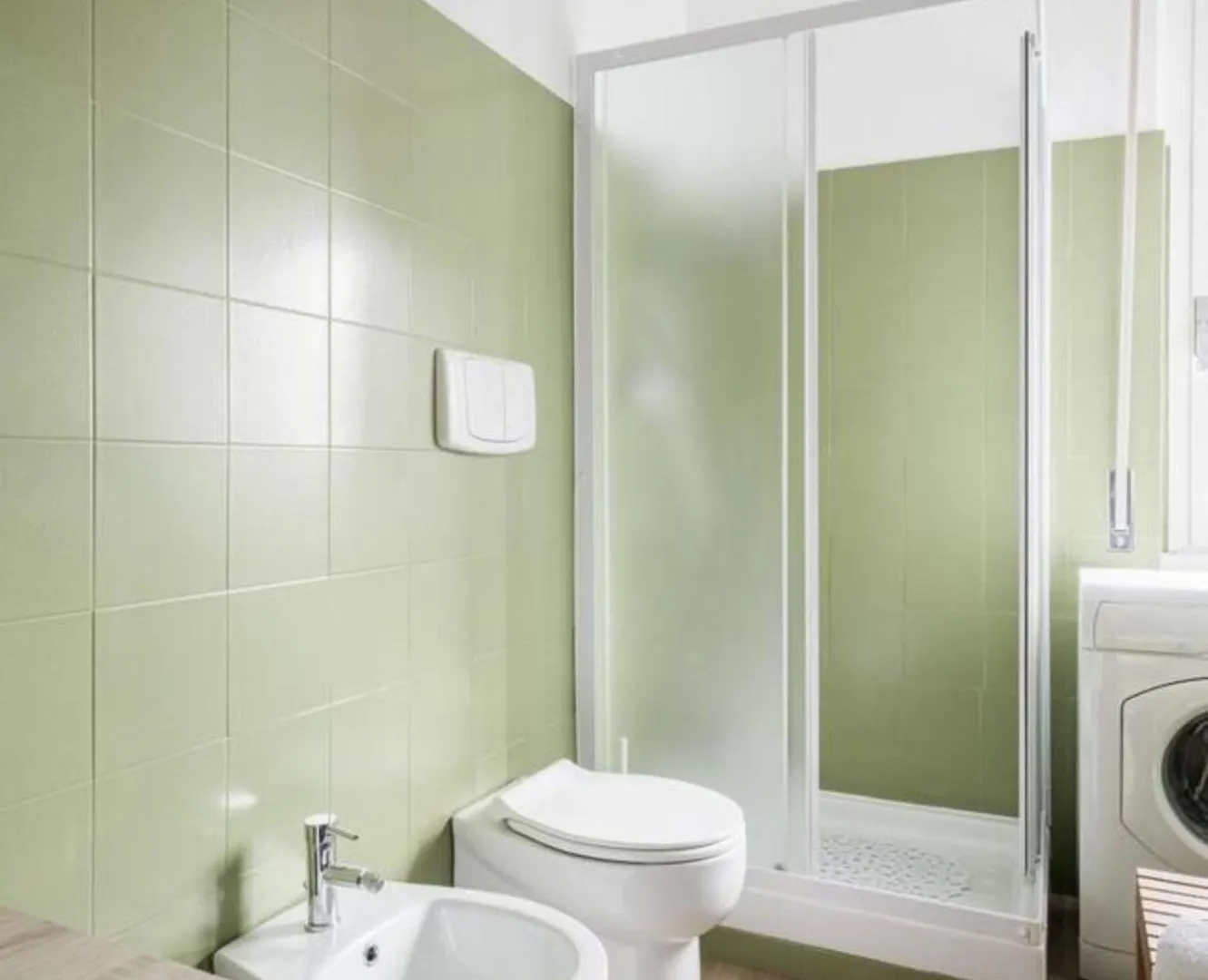 2 Bedroom Gem Near Milano Centrale Fast Wi Fi Kademy House Apartamento